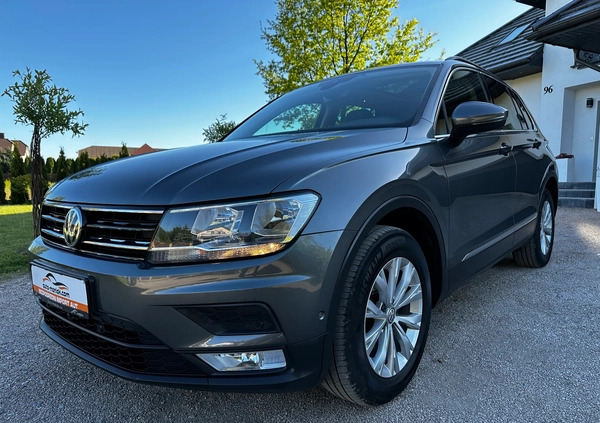 Volkswagen Tiguan cena 76900 przebieg: 202000, rok produkcji 2016 z Kcynia małe 781